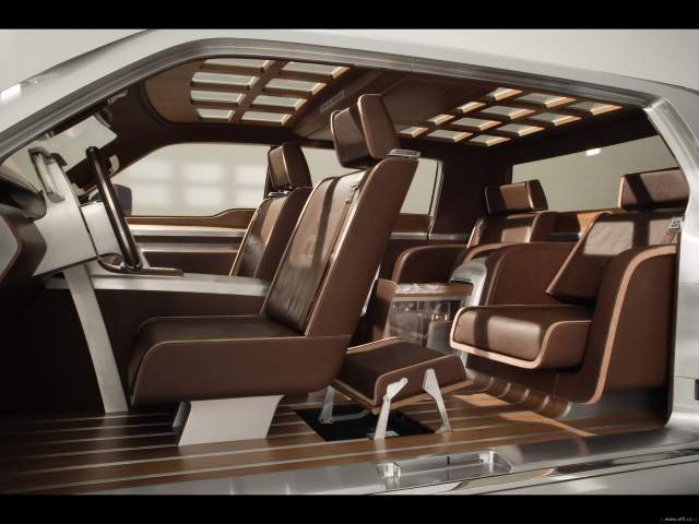 Ford Super Chief 2017 interior