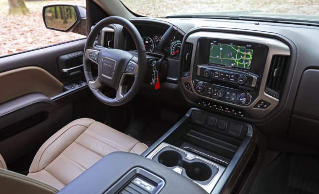 2017 GMC Sierra 1500 interior