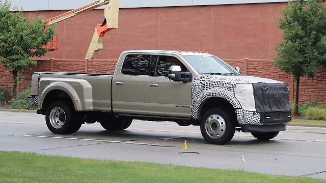 2019 Ford Super Duty - front