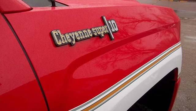 2019 Chevy Cheyenne Big 10 badge